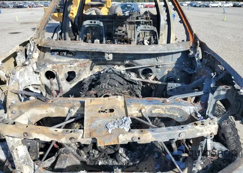 2019 Chevrolet Silverado K1500 Rst из США, поврежденный, VIN 1GCUYEED7KZ424745